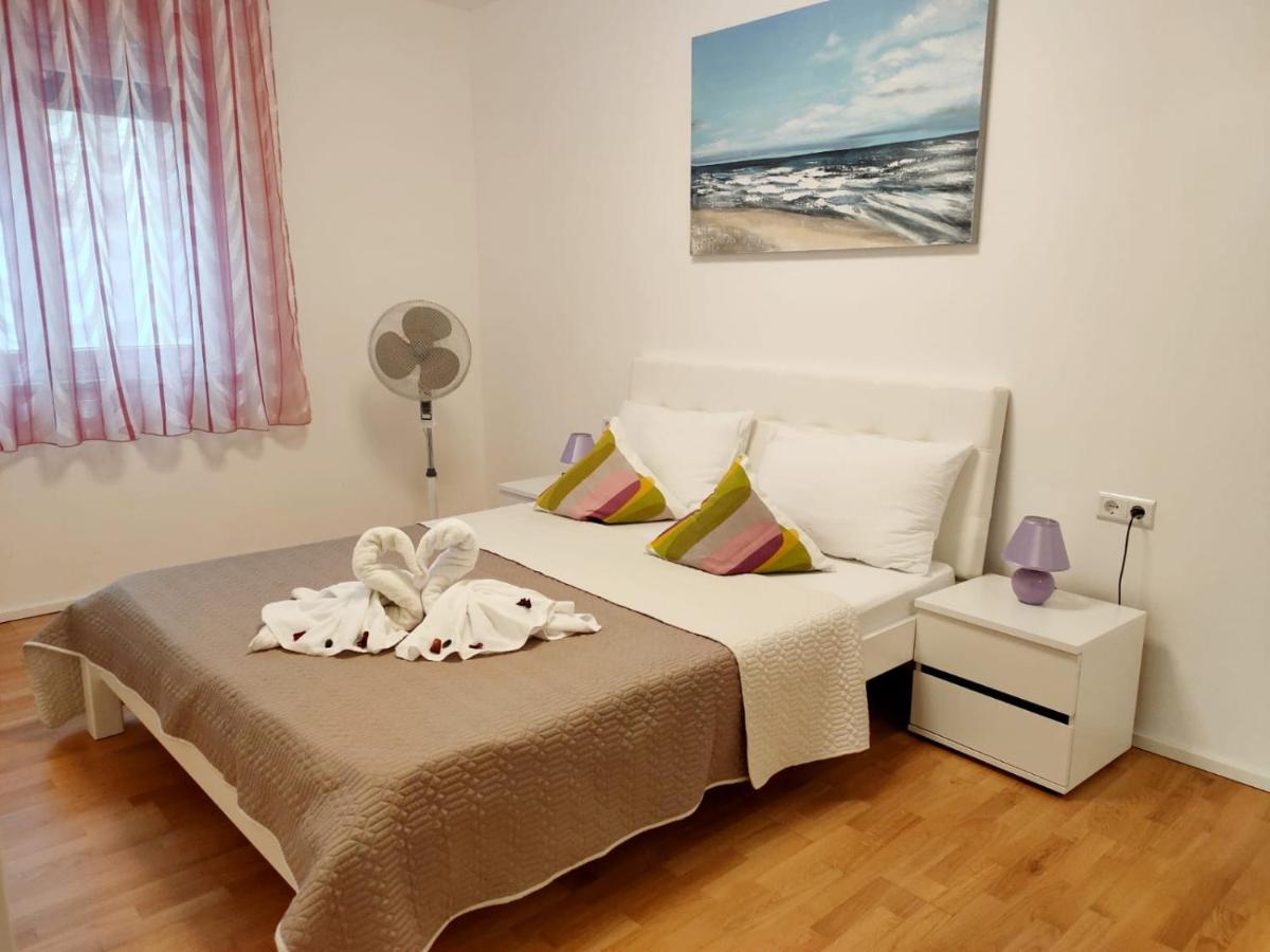 Apartmani Elin Omiš Exterior foto